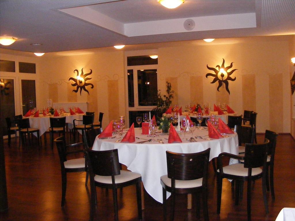 Hotel Gaum Biberach-Ummendorf Ngoại thất bức ảnh